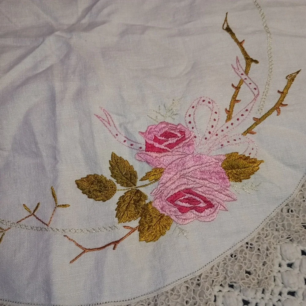 Vintage Dresser Scarf Table Runner‎ 27
